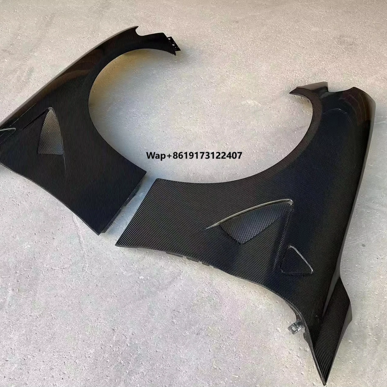 

Carbon Fiber Fenders for 2016+ Exterior Accessories Carbon Fender