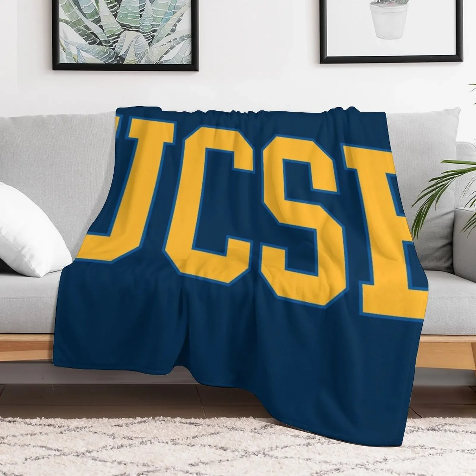 ucsb - college font Throw Blanket Decorative Sofa Luxury Hairys Blankets