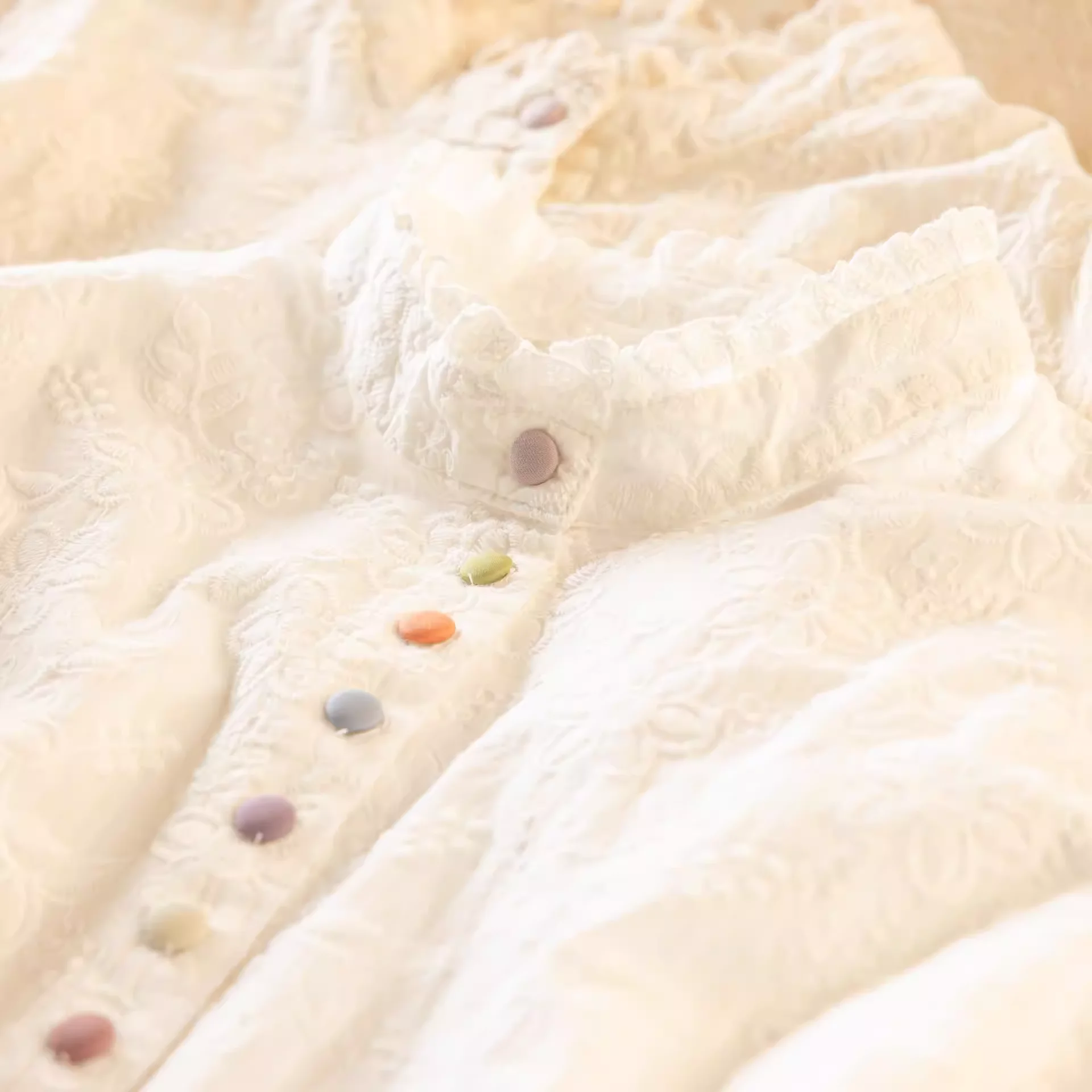 

2026 Elegant women's shirt bohemian lace embroidery white beige shirts long sleeve blouses for women cotton tops