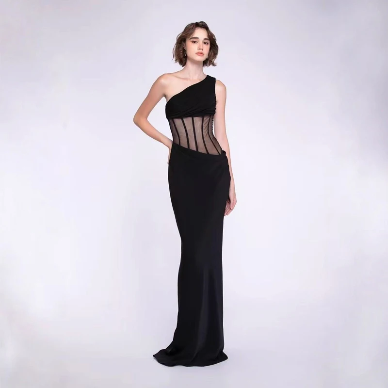 

Luxury celebrity party banquet evening gown, high-end slanted shoulder fishbone waist cinched nightclub dress