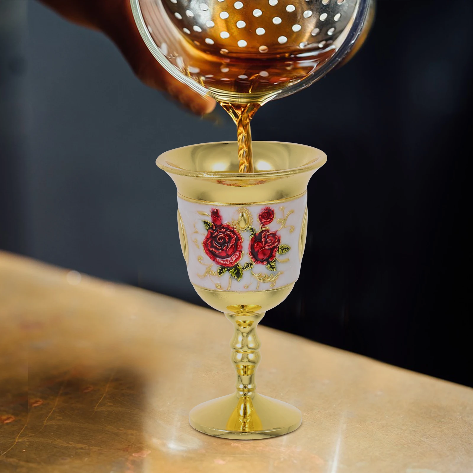 

2Pcs Glasses Mini Cups Zinc Alloy Embossed Metal Drinking Vessels Wedding Banquet Durability Artistic High