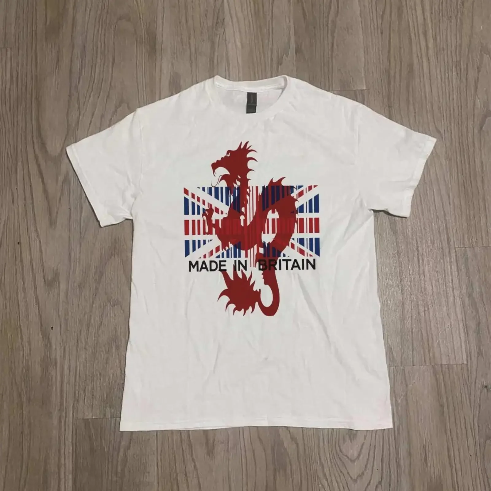 Made in Britain British Dragon Union Jack Barcode UK Pride England Flag Streetwear Casual T Shirt vintage Washed Slightly