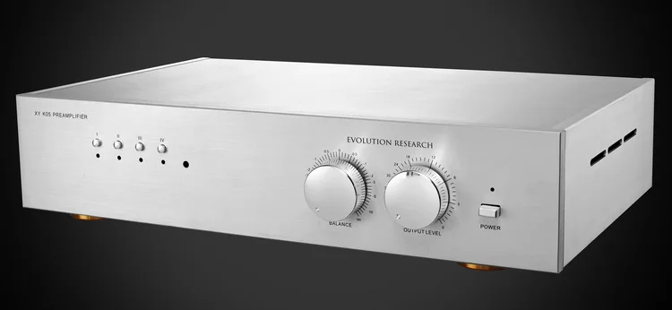 Music Evolution Research K05 balanced pre-amplifier originated from FM technology HIFI power amplifier 435*90*260mm.