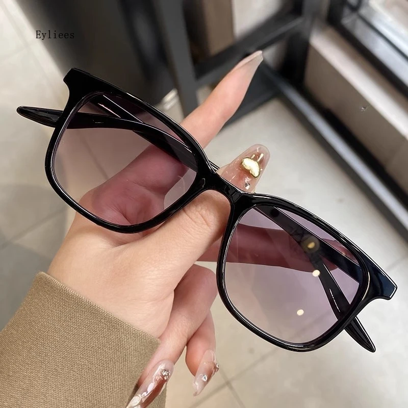 

Vintage Ultralight Cat Eye Sunglasses Unisex High Quality Gradient Color Goggle Sun Shades Men Women Luxury Square Eyewear