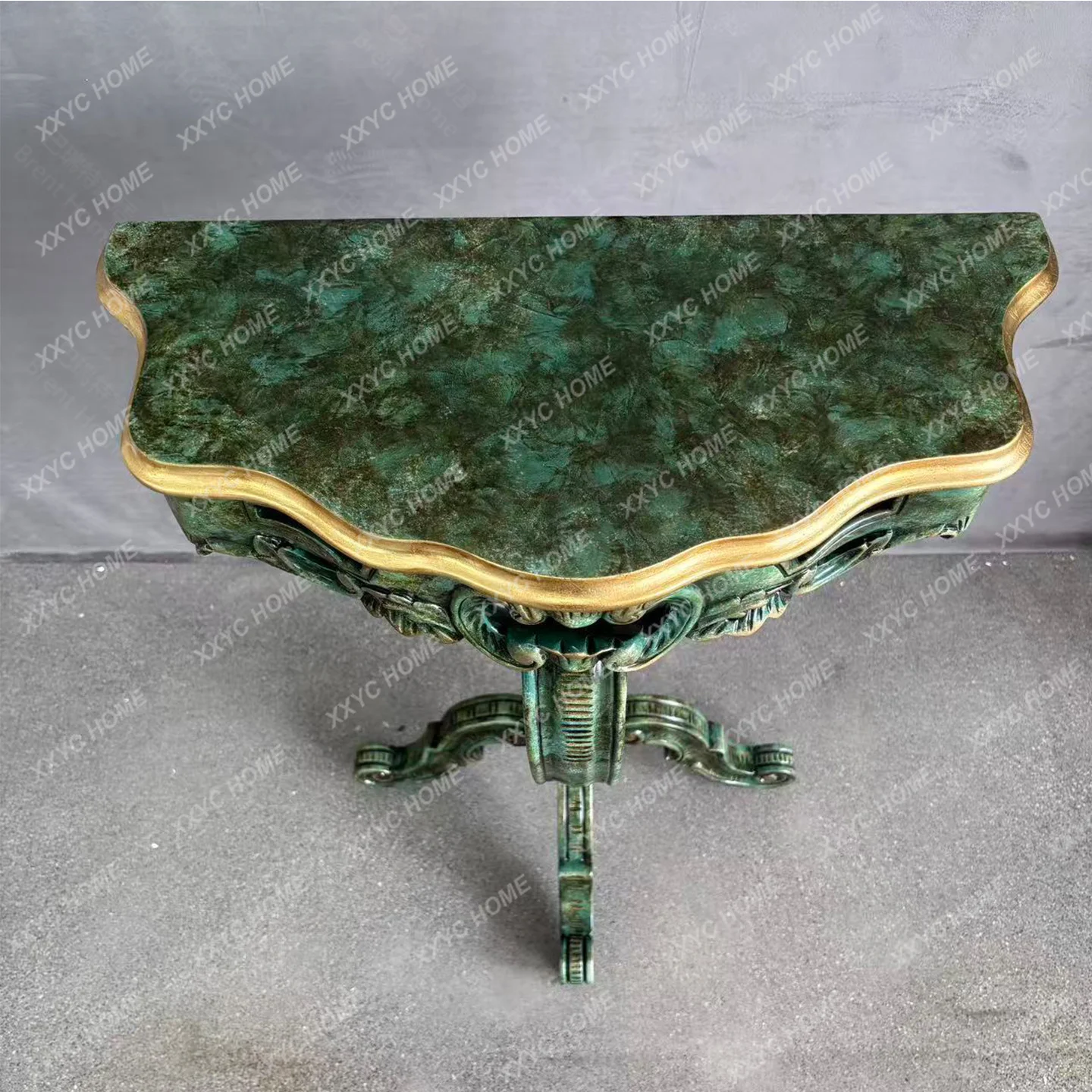 A retro solid wood carving hand-painted green Chinese living room small side porch table