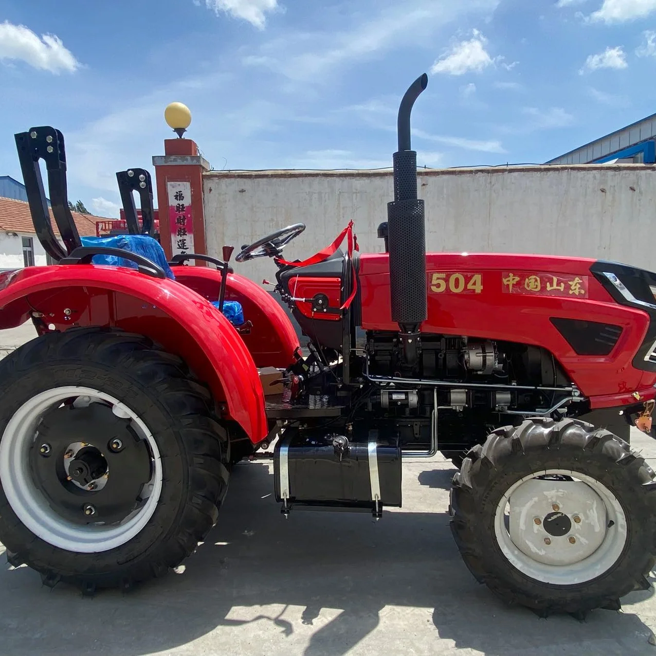 Customized 50HP 4x4 Tractor 504 Compact Wheel Tractor with Cabin Canopy for Sale Agriculture Farm Machine Compatible