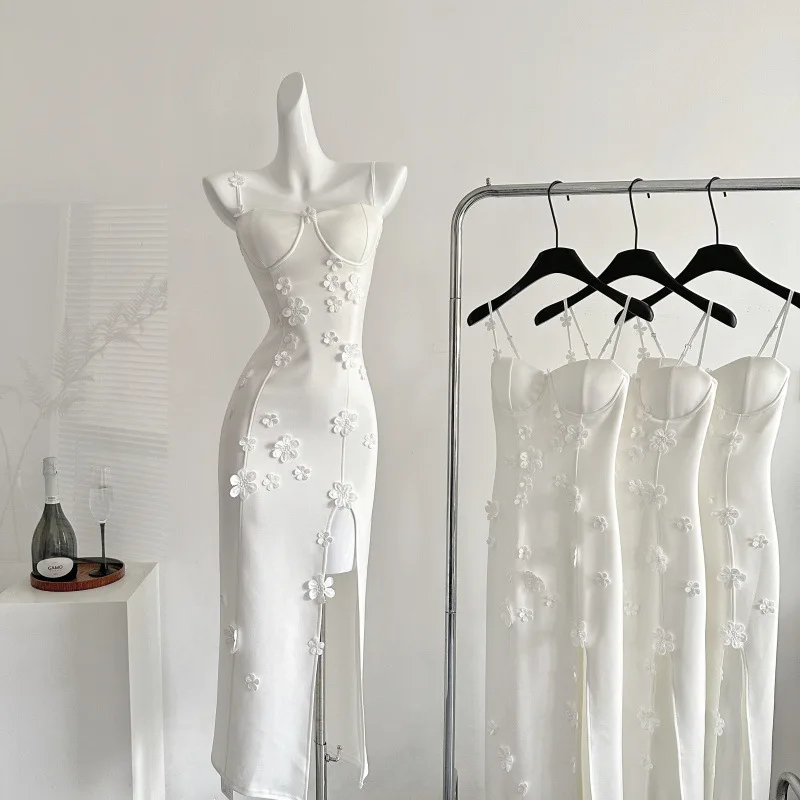 

Three-dimensional Flower Dress Design Sense White Waist Split Suspender Long Dress Temperament Fashionable Comfortable Elegant
