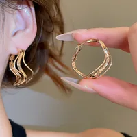 Multi-layer Twisted Metalic Hoop Earrings Irregular Circular Waves Earrings Woman Punk European and American Accessories Party K - Image 5