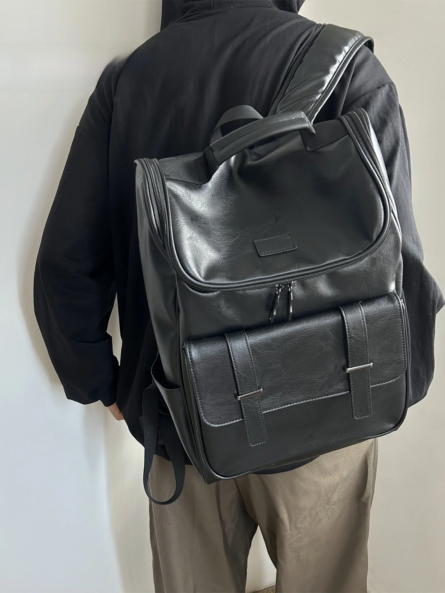 sac-a-dos-de-voyage-okmagas-grande-capacite-pour-homme-sacoche-pour-ordinateur-portable-14-pouces-sac-a-bandouliere-pour-usage-quotidien