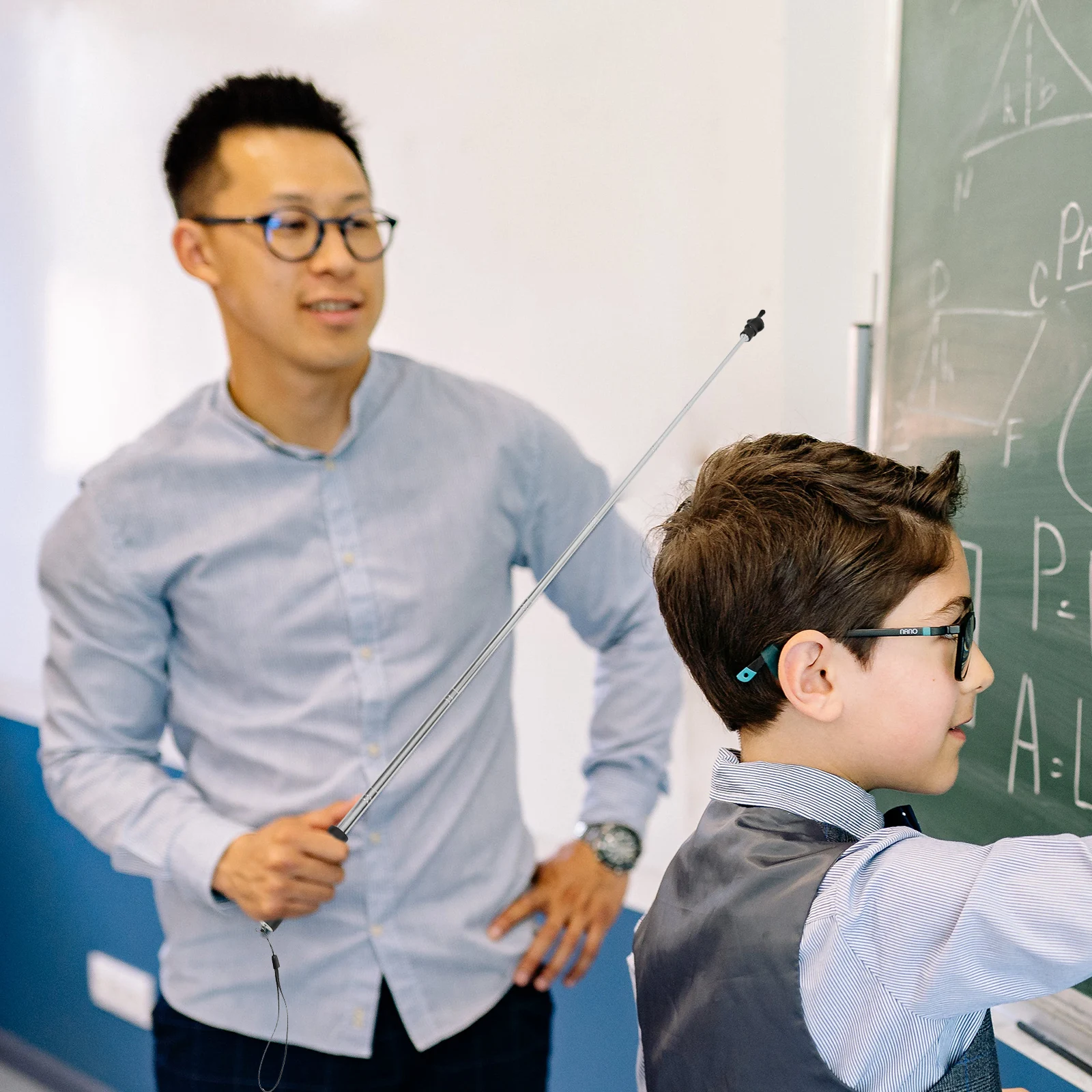 

Adjustable Teachers Indicator Stick Extendable Pointing Rod For Classroom Teaching Blackboard Presentations Tour Guides