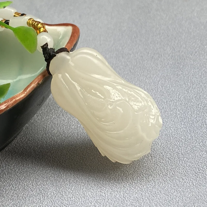 Afghan white cabbage pendant, ornaments for malls and supermarkets, small jade pendants, gifts