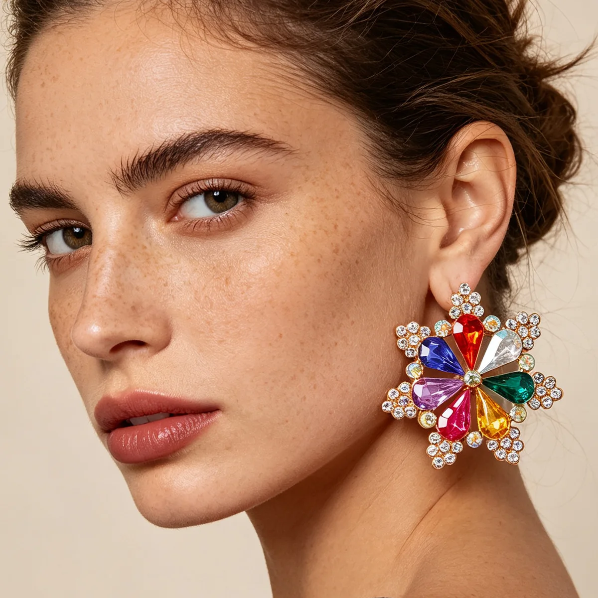 Sparking Colorful Zirconia Flower Earrings For Women Charm Snowflake Rhinestone Stud Earrings Casual Party Fashion Jewelry Gift