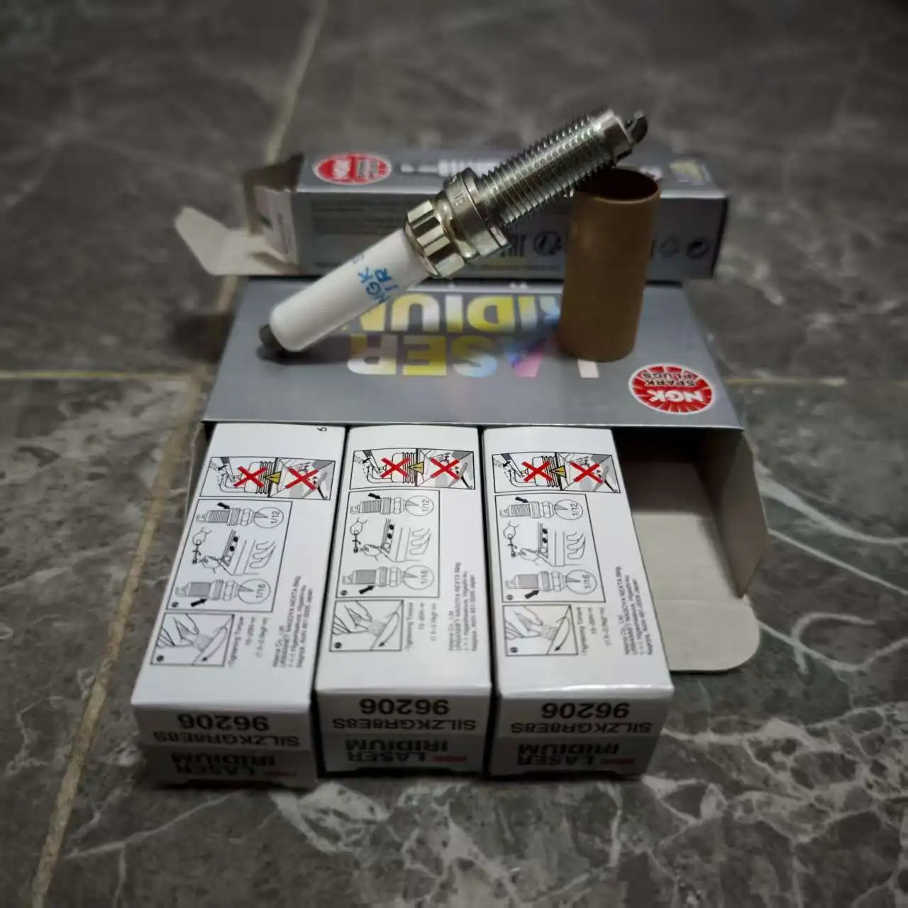 

4/6Pcs Spark Plug SILZKGR8E8S NGK 96206 for BMW MINI F54 F55 F56 F57 F48 G01 G02 G05 G06 G30 G31 G11 F36 G26 F30 F31 F20 F23 F34