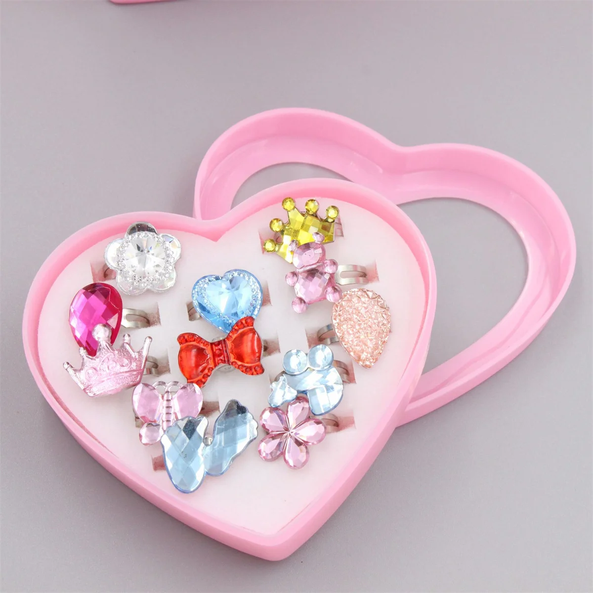 10/24/36/Set Cute Cartoon Acrylic Small Ring Heart-shaped Gift Box Set Resin Children's Toy Jewelry The Best Holiday Gift Rings