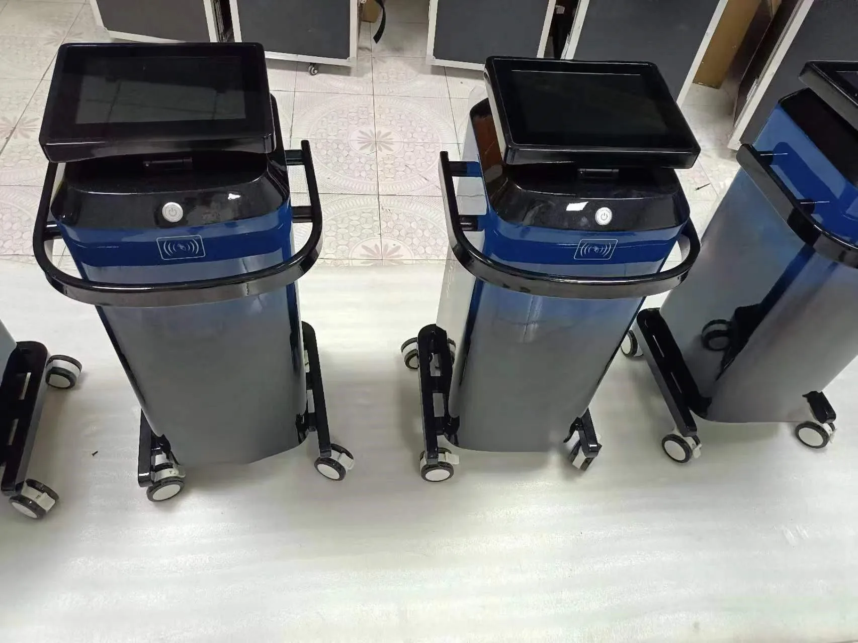 2 dalam 1 Inmode Morpheus 8 dengan palu es