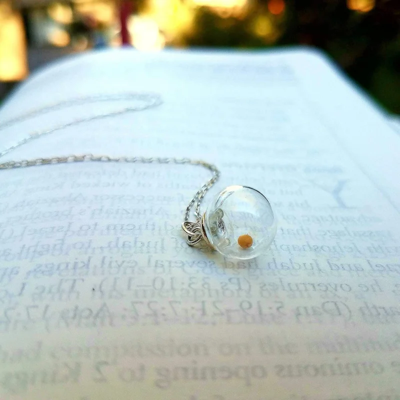 قلادة على شكل بذور الخردل من الفضة الإسترليني عيار 925 بتصميم عتيق، قلادة على شكل كرة زجاجية 10 مم، هدية ملهمة للتشجيع والستري #1