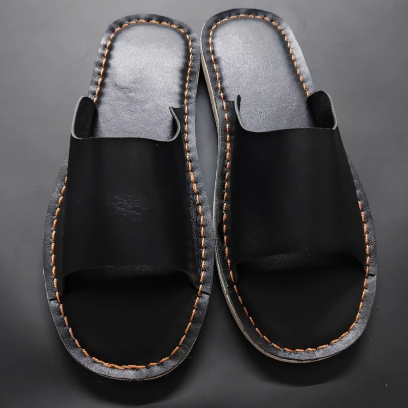 Новинка 2023 года, летние сандалии, повседневная пляжная обувь, нескользящая мягкая подошва, новые тапочки в китайском стиле для мужчин и женщин, уличные тапочки