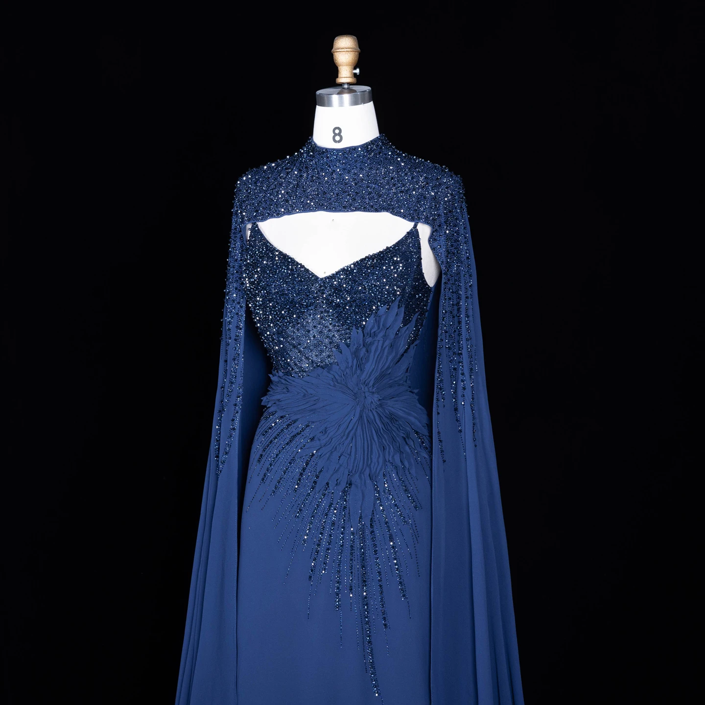 Sharon Said Abendkleider Luxuriöse Meerjungfrauen-Kleider mit V-Ausschnitt, Chiffon, Kristallen, Arabisch, Dubai, formelle Partykleider mit Umhang SS074 Maßanfertigung – Detail 9