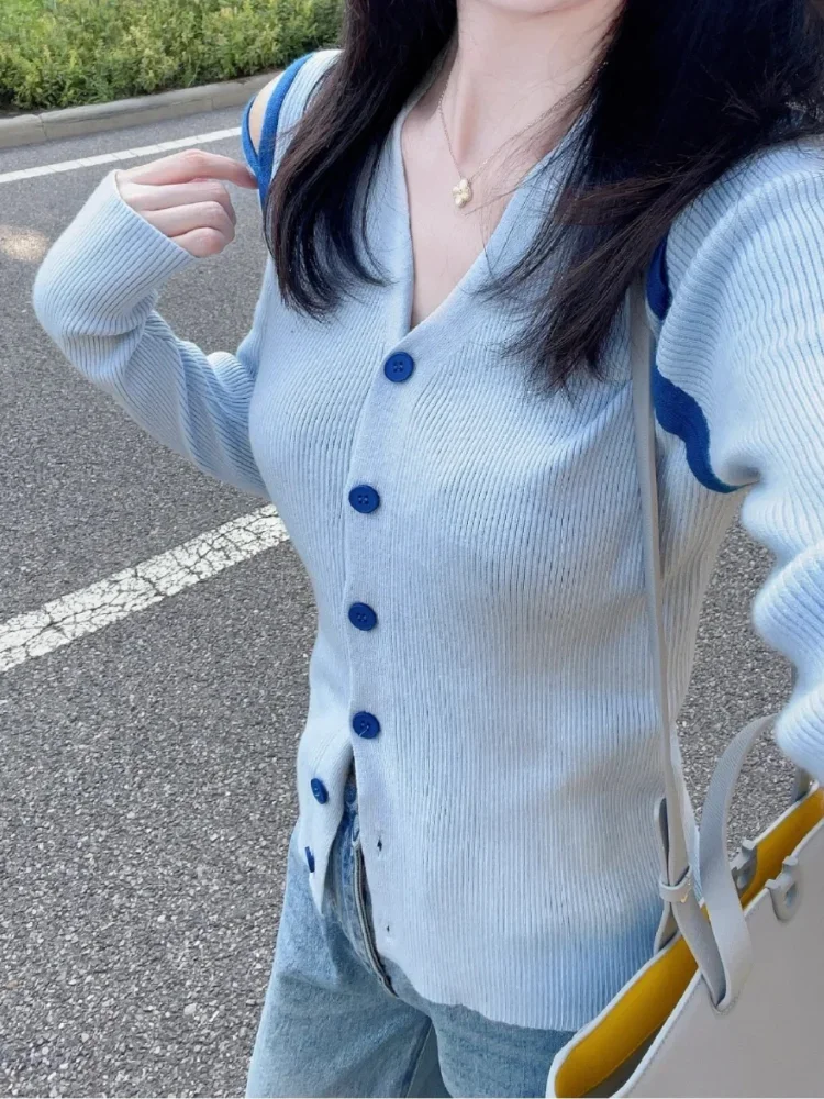 سترة نسائية محبوكة برقبة على شكل حرف v بقصة ضيقة أنيقة مفرغة مكشوفة الأكتاف ملابس نسائية ربيعية مثيرة للفتيات تناسب جميع الأعمار