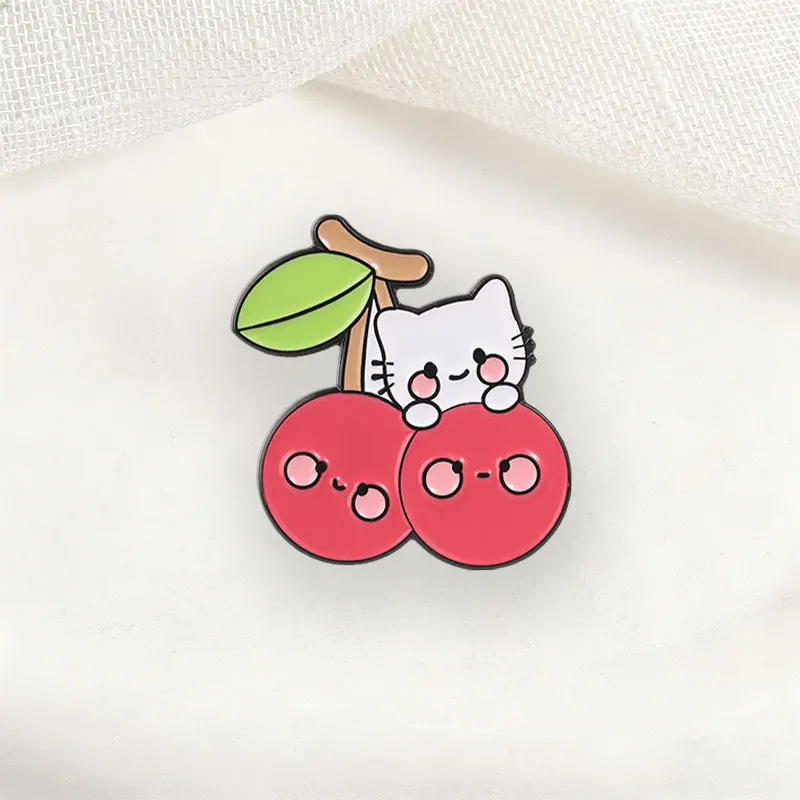 Lustiges Paar Cartoon-Kirsch-Katzen-Emaille-Pin, Niedliche Rote Frucht Cartoon-Katzen-Brosche, Taschen- und Revers-Anstecknadel, Modeschmuck-Geschenke – Detail 6