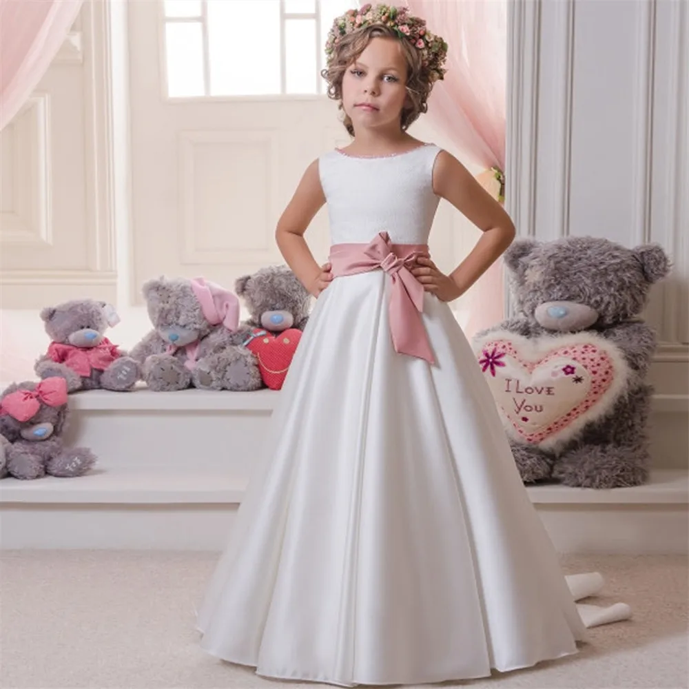 Weiße Kinder-Blumenmädchenkleider für Hochzeiten, Satin, A-Linie, Tüll, Schleife, langes Brautjungfern-Festzug-Robe, Erstkommunionkleid