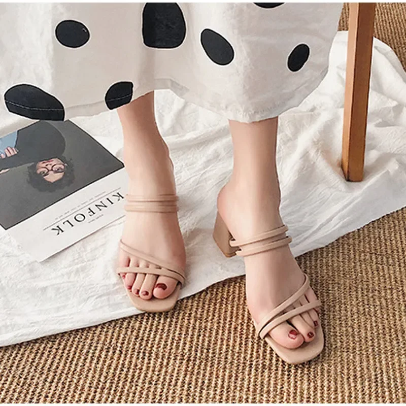 Women Sandals Ladies Square Heels Elegant Summer Slippers Outside Cross Tied Leather Female Slides 2023 Fashion Woman Sandals