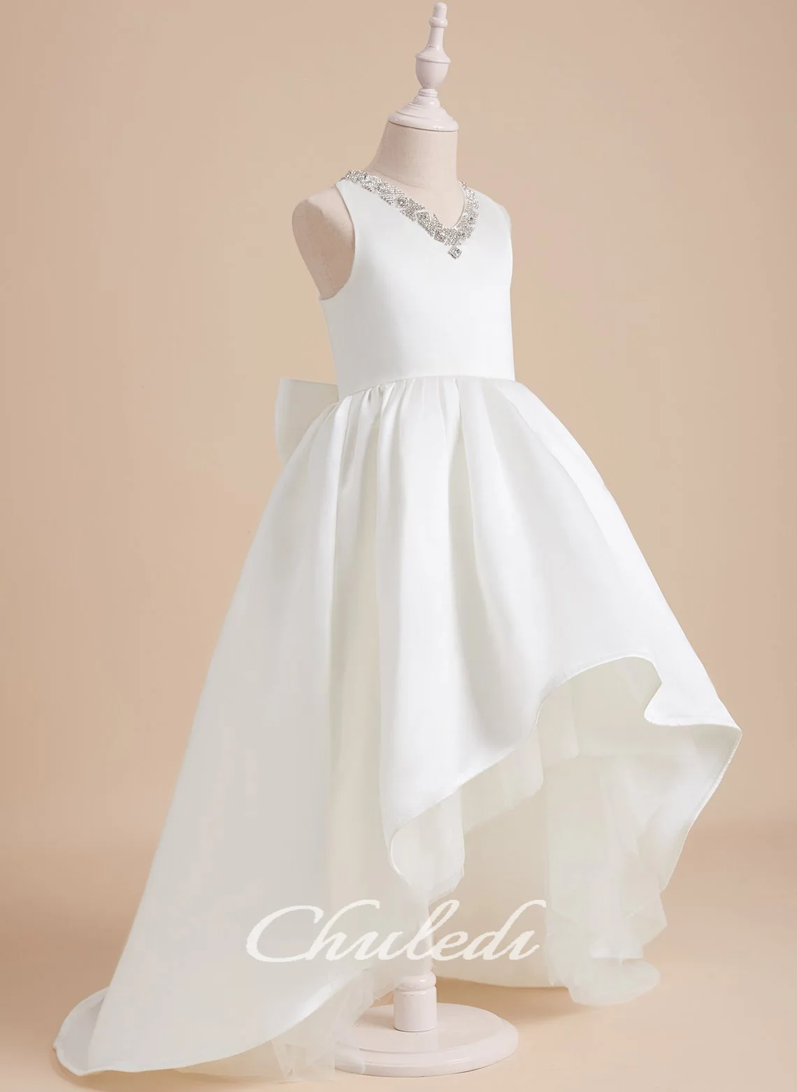 

Ball-Gown/Princess V-Neck Asymmetrical Satin Flower Girl Dress With Beading