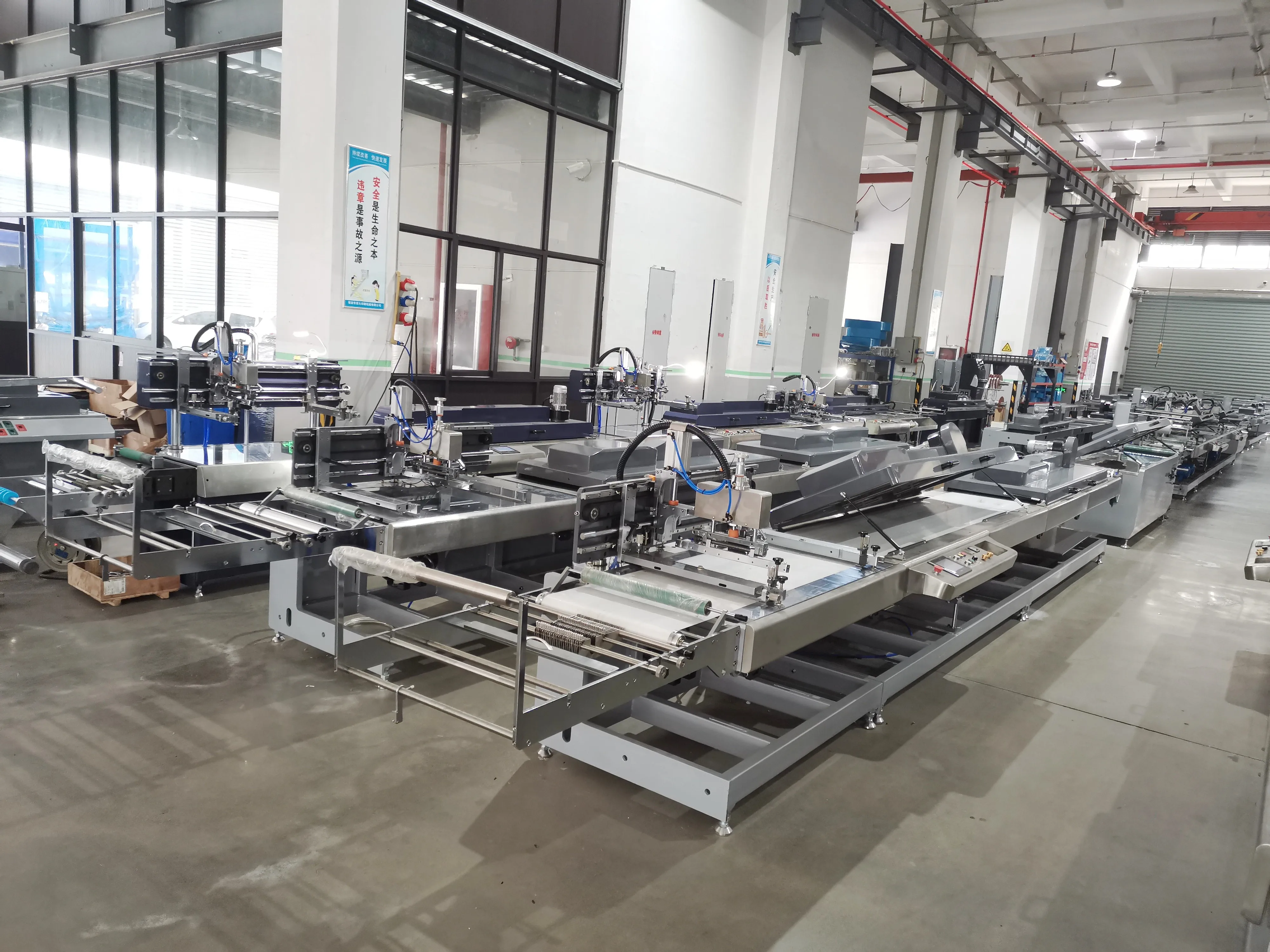 JINGDA JDZ-2001 Macchina da stampa automatica per etichette serigrafiche a 1 colore per etichette per indumenti, stampante serigrafica per accessori tessili