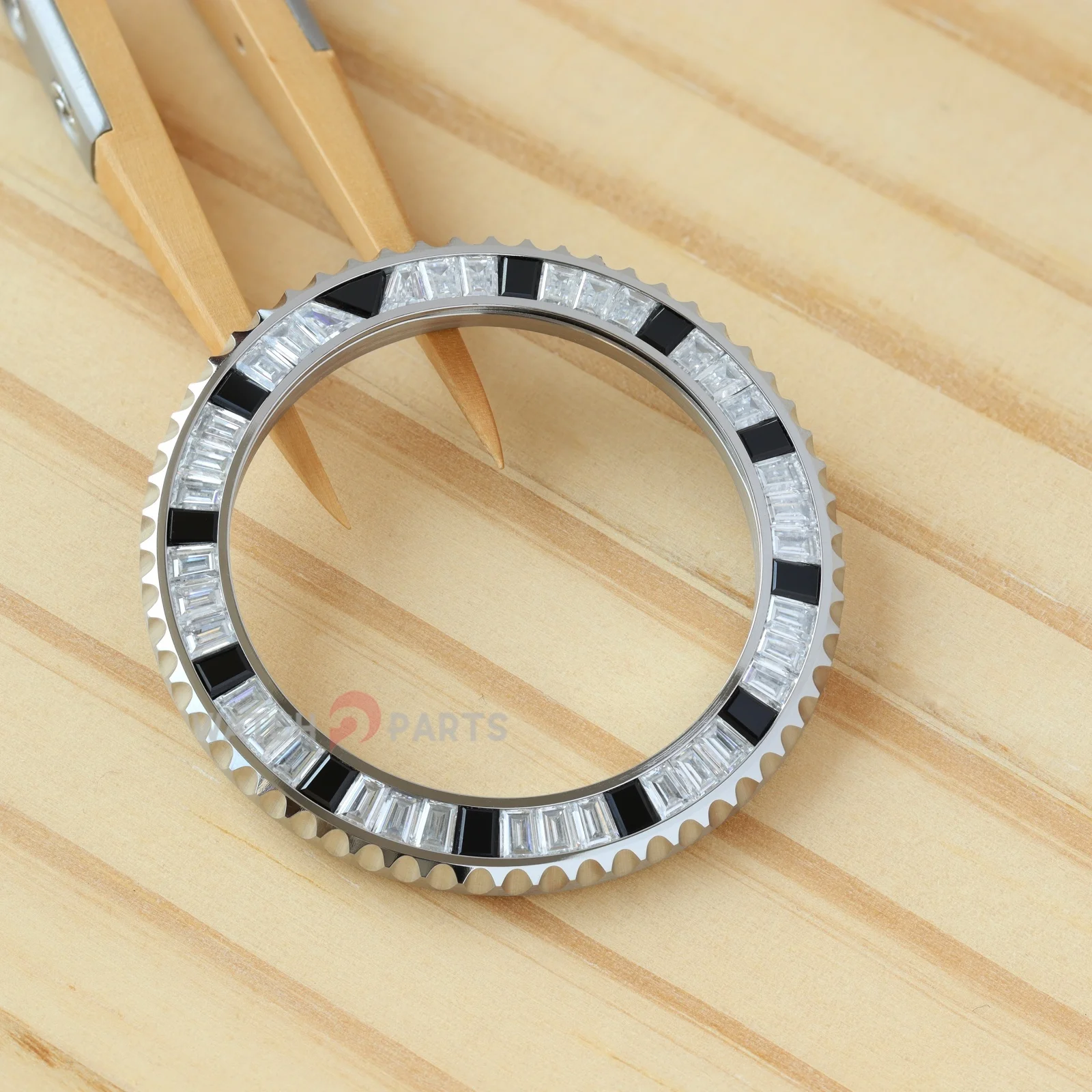 

Synthetic Moissanite Diamond & Black Onyx Watch Bezel for Rolex Submariner 40/41mm Watch Gemstone Bezel