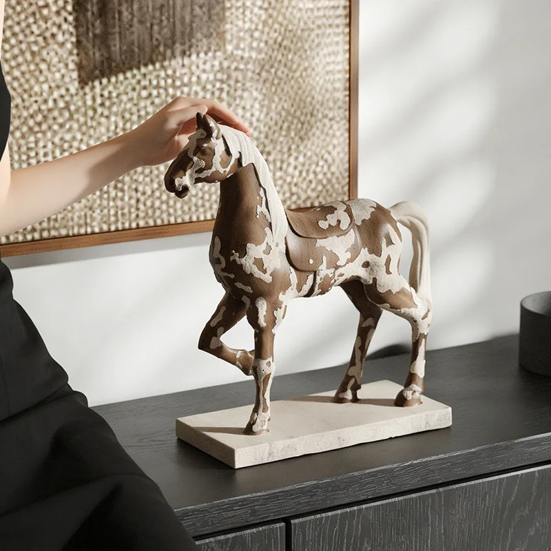 Resin Handicrafts Mottled Horse Art Piece Simulated Animal Sculpture Horse Decorative Figurines Home Decoration Accessories
