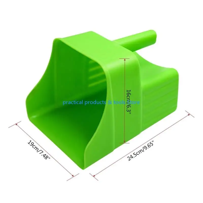 77JB Green Color Plastic Feeding Scoom