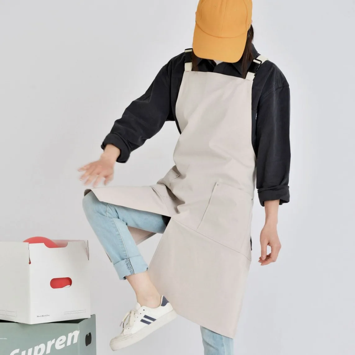 

Sleeveless Waterproof Work Apron - Korean-Japanese Design, Composite Fabric, Pocketed for Food Service