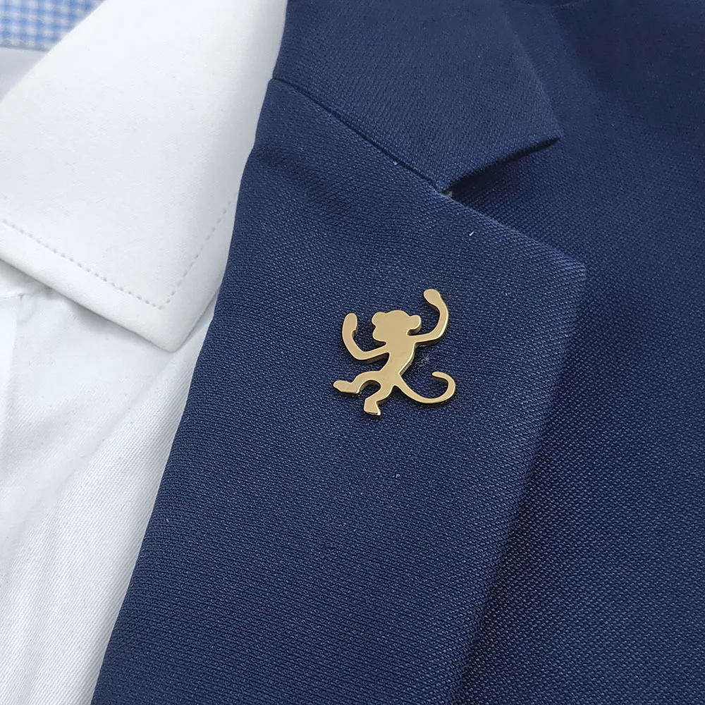 

Unique 18K-gold-plated stainless steel brooch: cute little monkey badge design, fashionable lapel pin, suitable for daily gifts