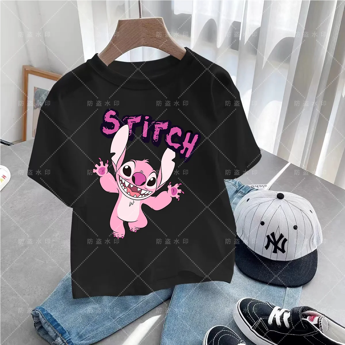 Lilo and Stitch Girls Kawaii Couple T-shirt Disney Tops Girl Clothes Cartoons Y2k Summer Children's Clothing Disney Cartoons