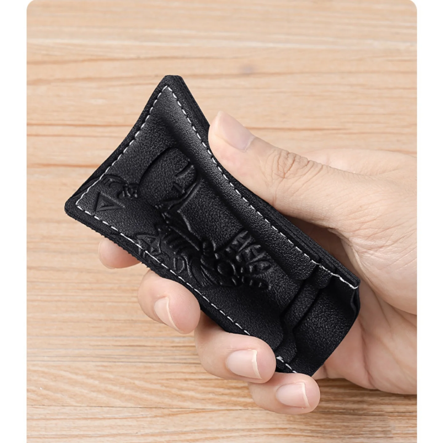 Anime Superhero Bruce Wayne Batman PU Leather Hollow‑Out Card Holder Unisex Style Portable ID License Wallet Unisex Style view 4