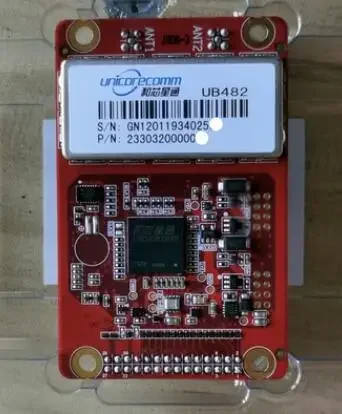 UB482 /UM482/UM4B0 и плата позиционирования и ориентации CoreStar GNSS Четырехсистемная плата полночастотного позиционирования