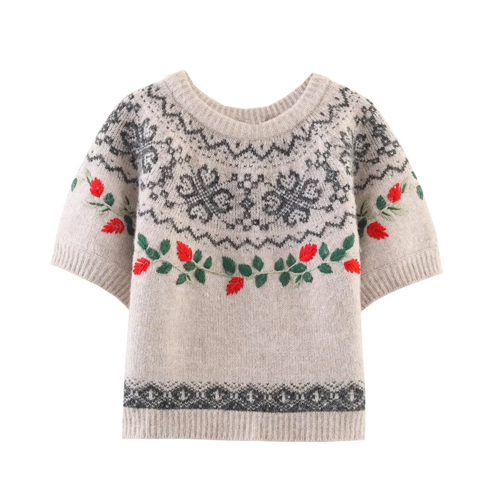 

Autumn and winter new women's clothing casual temperament simple jacquard embroidery short sleeved knitted sweater