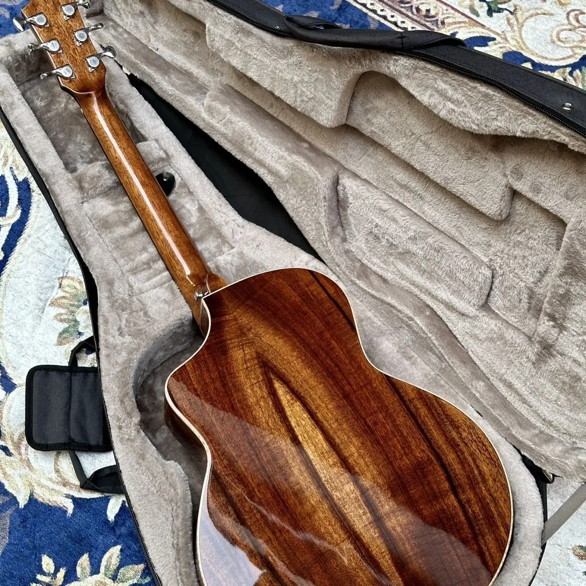 40-Inch High Quality Acoustic Guitar All Solid Koa Wood Cutaway Style Sapele Matt view 3