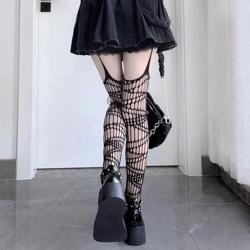 Hot Girl Internet Celebrity Fishnet Stockings Suspender Pantyhose Female Punk Dark StylejkHigh Tube Hollow Out Leg Soc