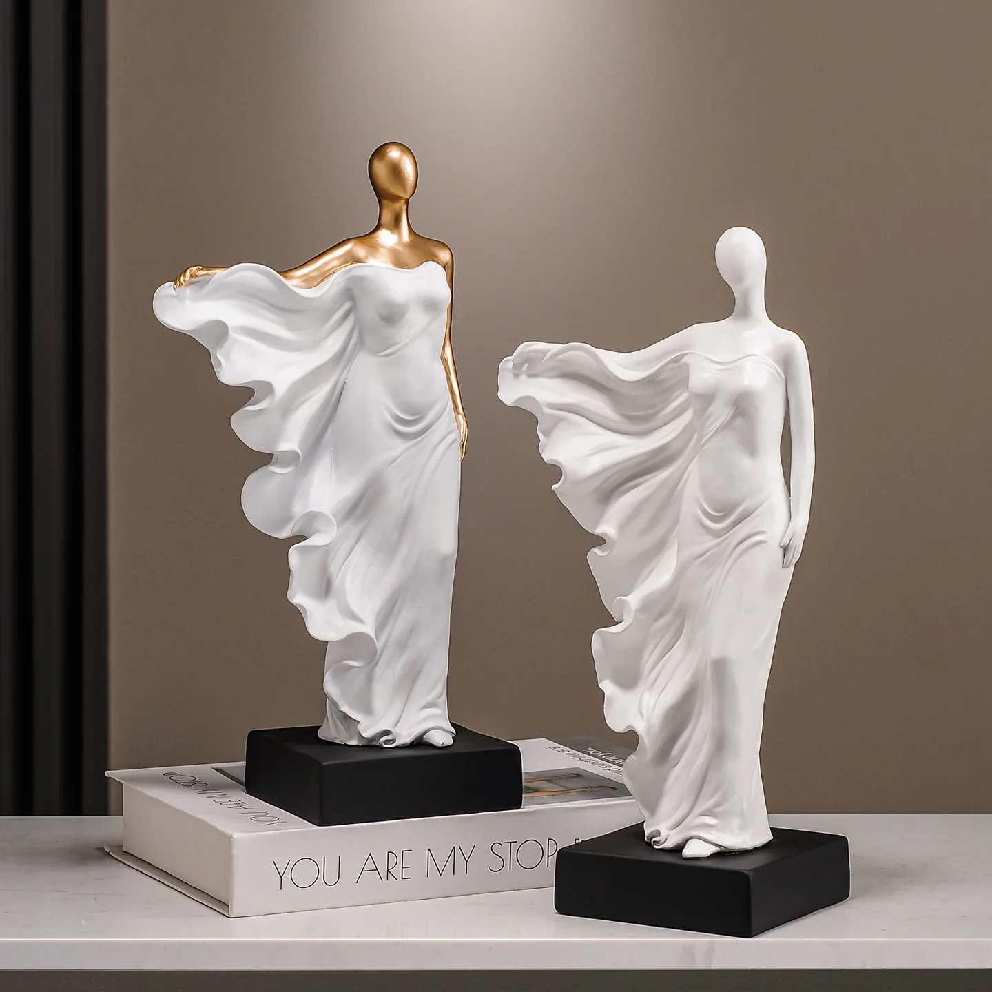 

Современные абстрактные статуэтки человеческих фигур из смолы для декора гостиной, кабинета, прихожей, шкафа, геометрический домашний декор