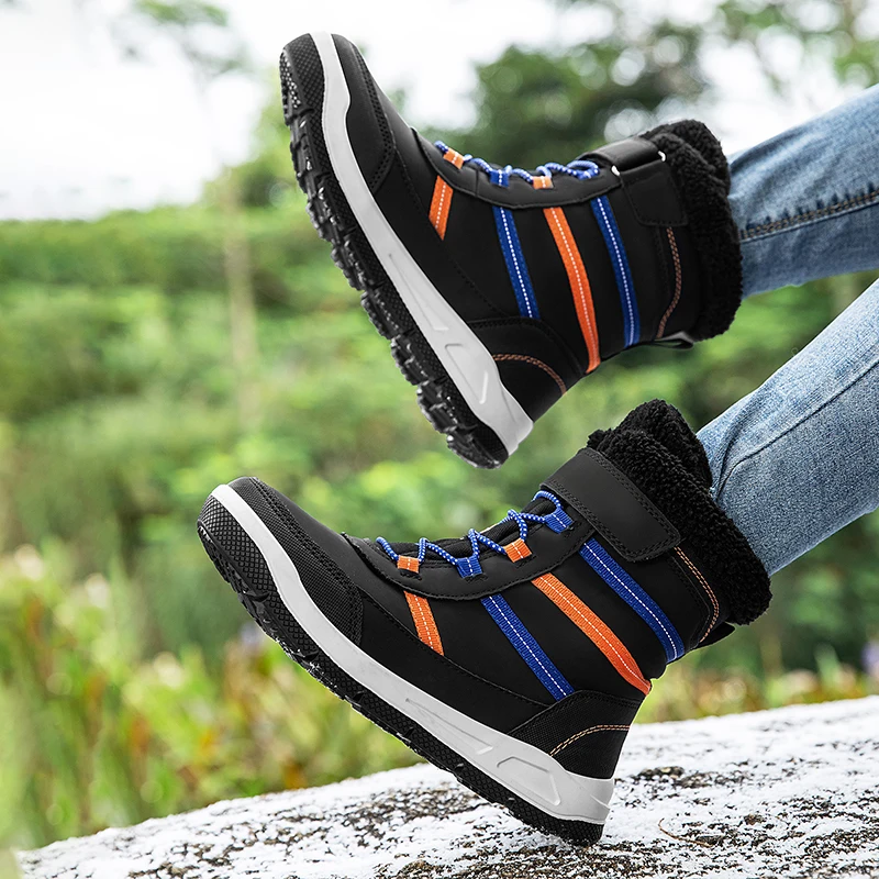 Botas de senderismo impermeables para invierno, zapatillas de Trekking antideslizantes para exteriores para niños, botas de nieve de felpa, botas cálidas informales para exteriores para niños