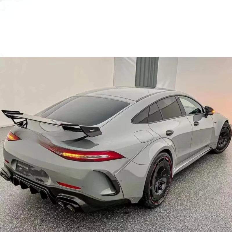 Gt 4 Door Rocket Style Body Kit FRP+ Carbon Fiber Front Bumper Rear Diffuser Over Fender Side Skirt Rear Wing