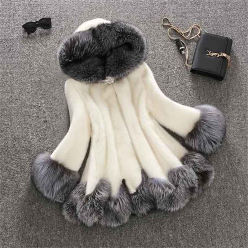 New Faux Fur Coat Women Autumn and Winter Mink Fur Coat Fox Collar Hooded Jacket Top Fur Christmas Dress Autumn and Winter Fur