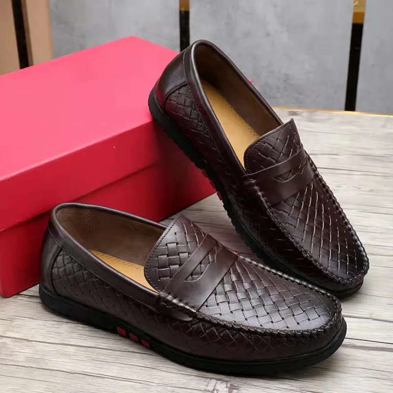 

Luxury Brand Genuine Leather Men's Shoes Moccasins Loafer Shoes Men Casual Leather Weave Pattern Slip On Mens Dress Shoes