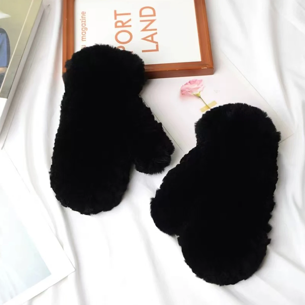 Real Rex Rabbit Fur Women's 2026 New Winter Gloves Genuine Fur Mittens Girl Fingerless Gloves Wrist Warmer Elastic Fluffy