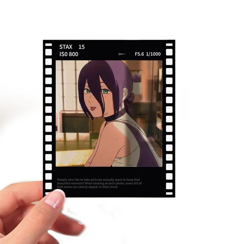 การ์ดพลาสติกตกแต่งลายอนิเมะ Chainsaw Man ฉาก Reze Arc ตัวละคร Reze และ Denji สำหรับคอสเพลย์ ใช้เป็นที่คั่นหนังสือ ของสะสมน่ารัก อุปกรณ์ประกอบฉาก