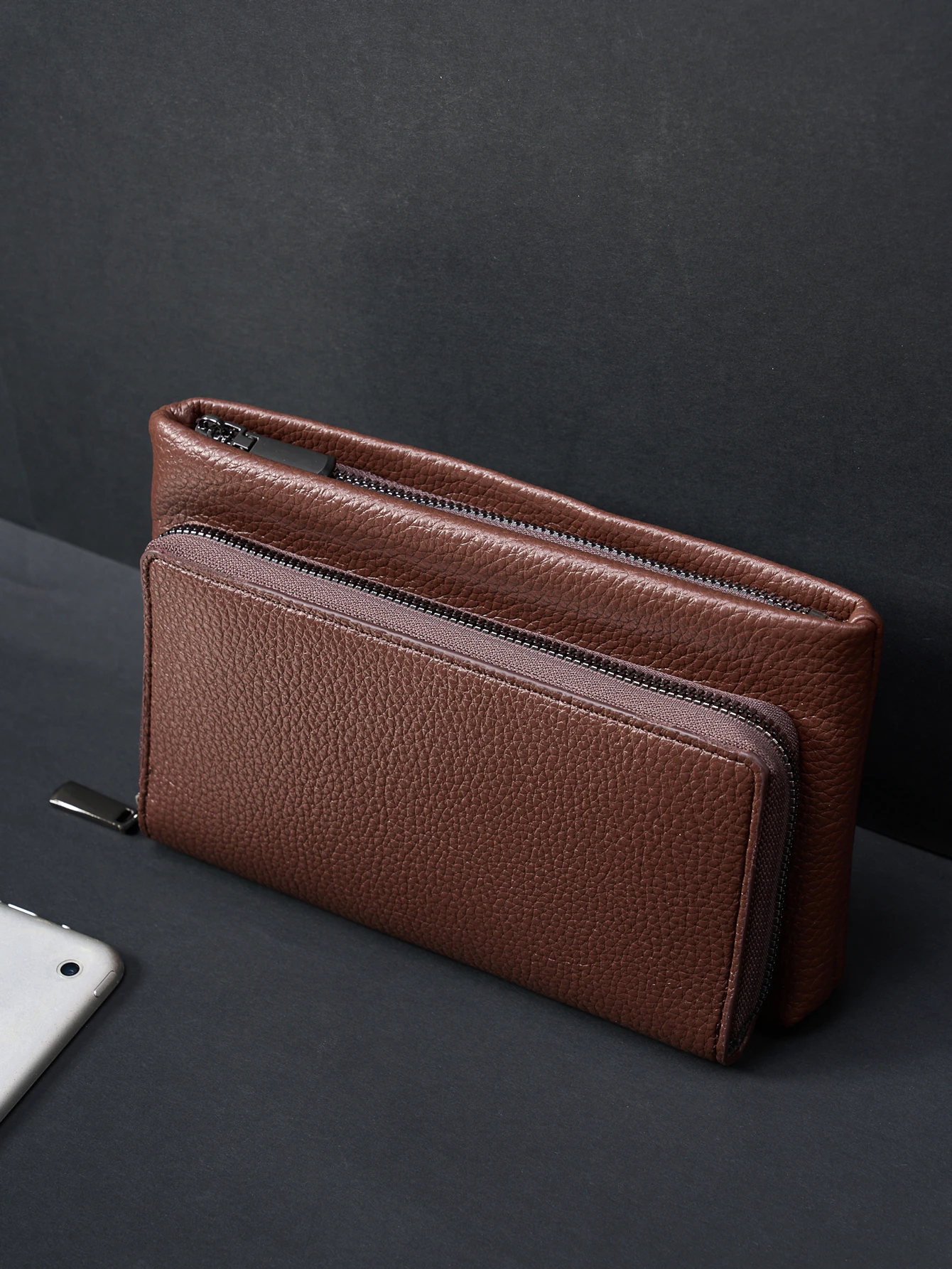 

Retro Commuter Clutch Bag Fashion Business Portable Large Capacity Multifunctional Travel Tote Handbag Cell Phone Bag