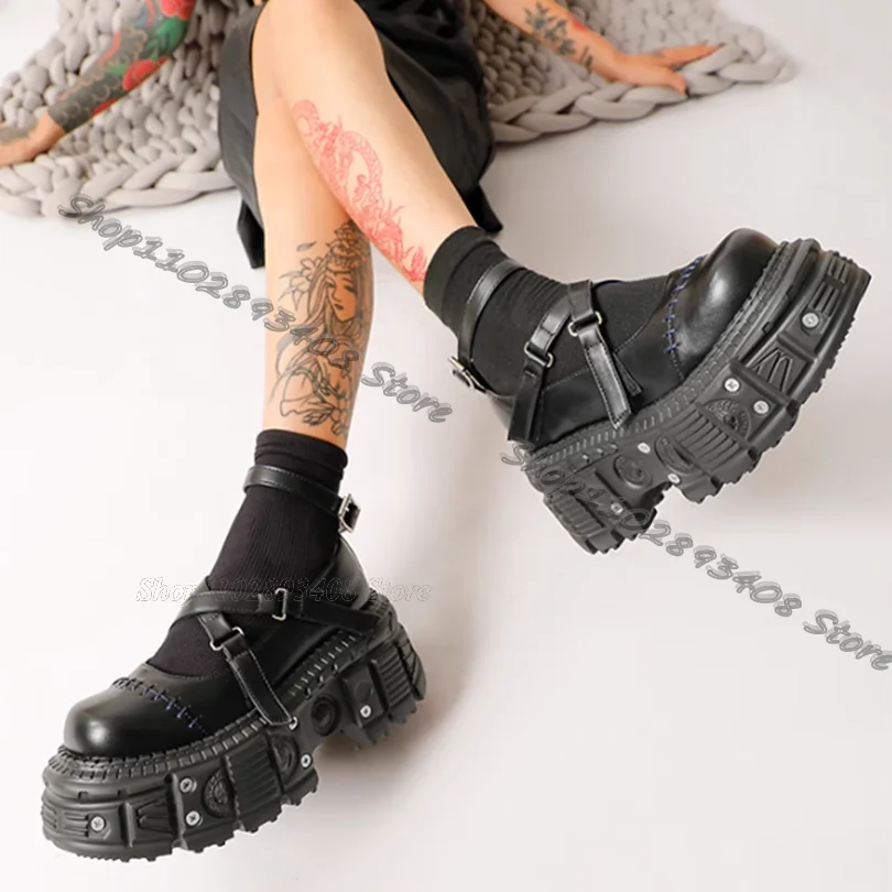 Zapatos informales con hebilla en el tobillo Para mujer, calzado con remaches, parte inferior de Muffin, punta redonda, color negro, estilo Punk, otoño