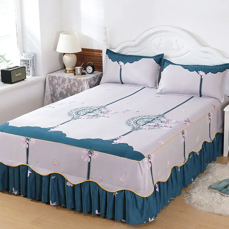 3 Pcs Bedding Smooth Quilted Bedspread on The Bed Light Luxury Home Linen Bed Sheet Set with Pillowcases for Queen King Size Bed