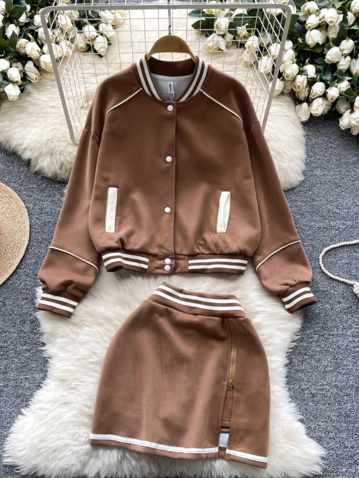 American Retro Long Sleeved Stand Up Collar Casual Sports Baseball Jacket Women's 2 Piece Set High Waist Versatile Split Skirt